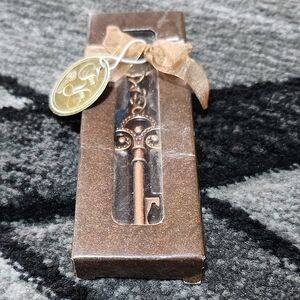 VINTAGE FASHIONCRAFT 2012 METAL ANTIQUE-COPPER SKETETON KEYCHAIN